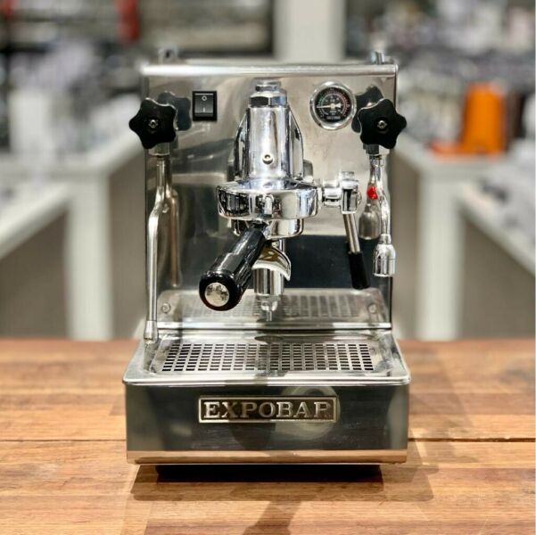 Pre Owned E61 Expobar Semi Commercial Coffee Machine