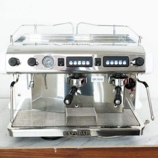 Pre Owned Immaculate 2 Group Expobar Rugerro Coffee Machine