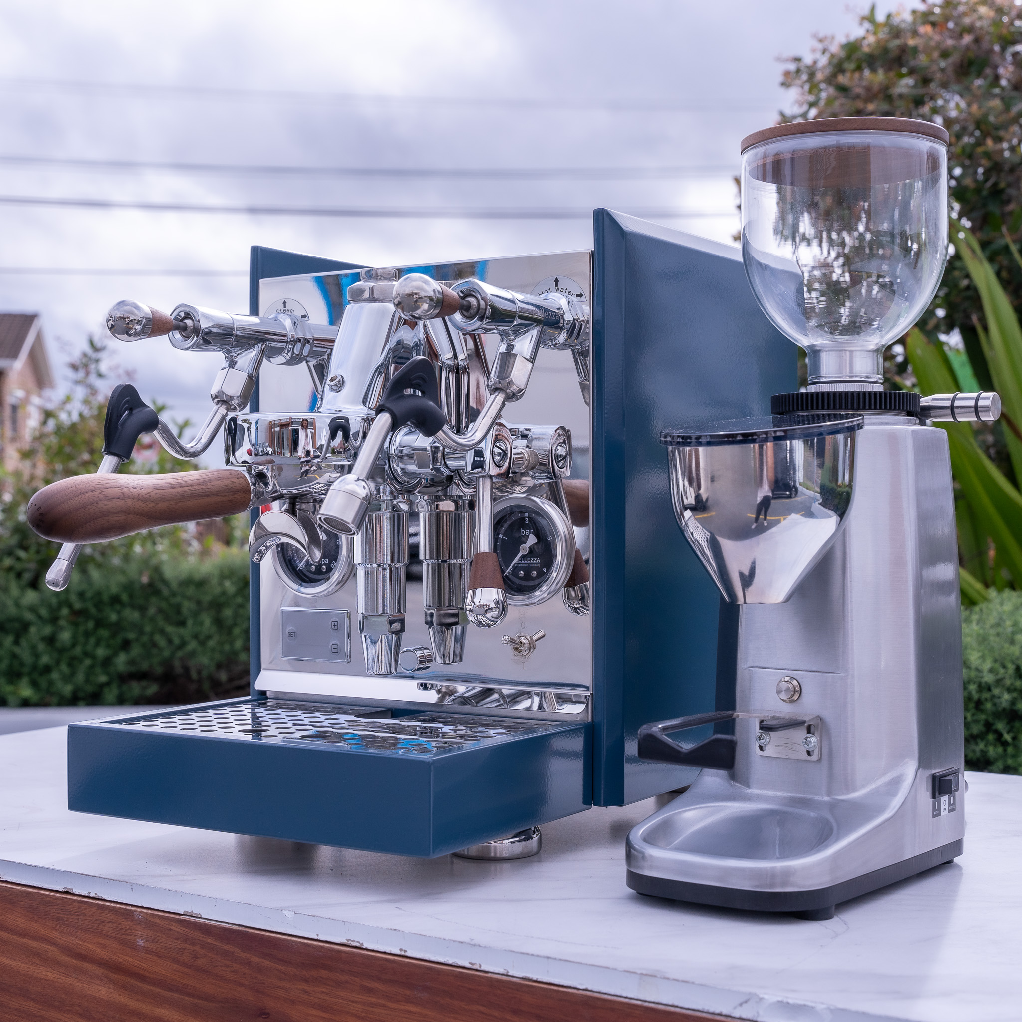 Bellezza Francesca Custom Blue With Chrome Bellezza Piccola Grinder (Brewspire Timber)