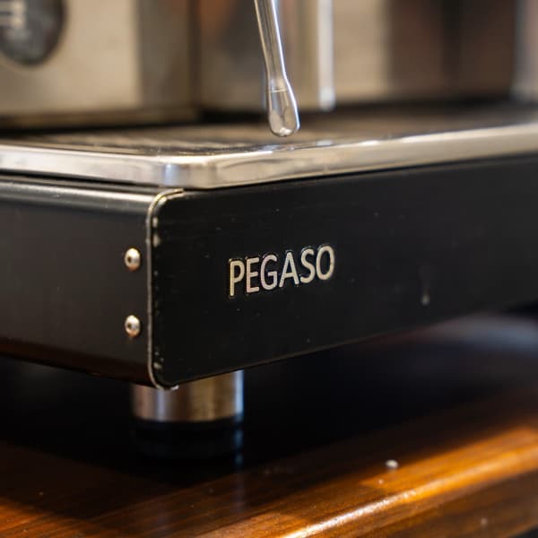 Clean Pre Owned 2 Group Wega Pegaso 15amp Commercial Coffee Machine