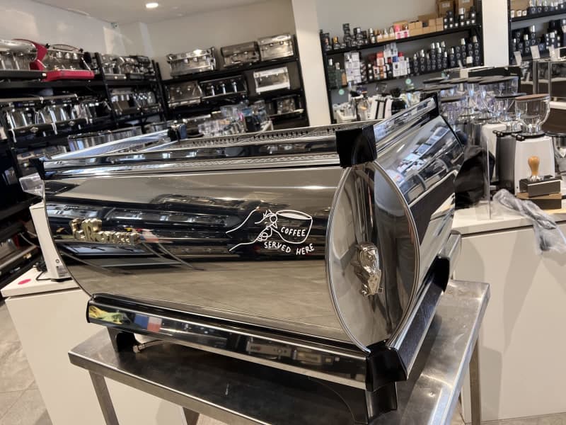 Beautiful Pre Owned La Marzocco GB5 Commercial Coffee Machine